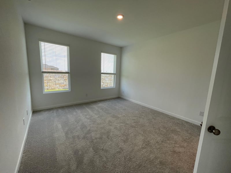 401 Sormonne Loop, Kyle, TX 78640