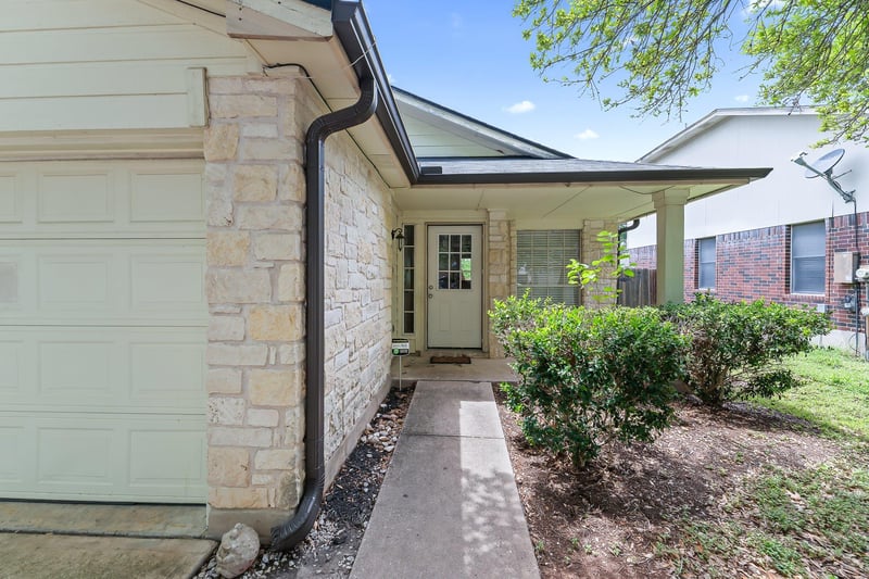 14320 Teacup LN, Pflugerville, TX 78660
