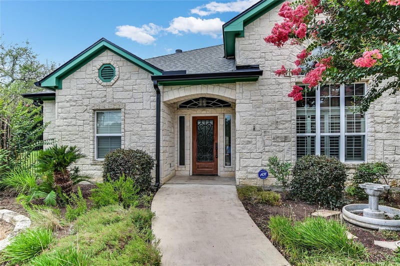 1002 Madison CIR, Marble Falls, TX 78654