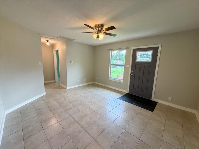 138 San Jacinto ST, Bastrop, TX 78602