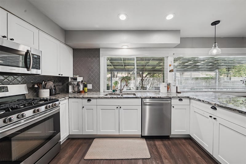9007 W Pointer LN, Austin, TX 78758