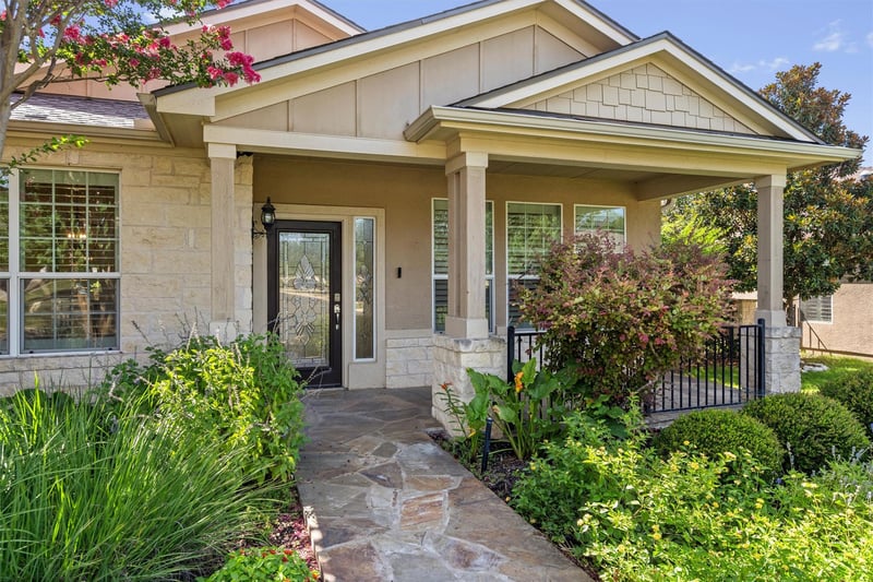 300 Pipe Creek LN, Georgetown, TX 78633