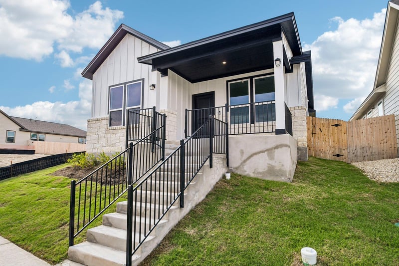 773 Treadwell LN, Kyle, TX 78640