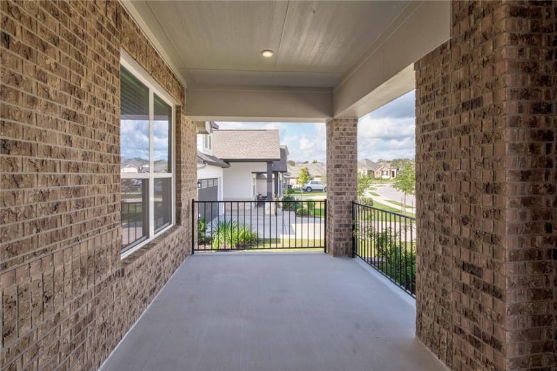 154 Sequoia DR, Kyle, TX 78640