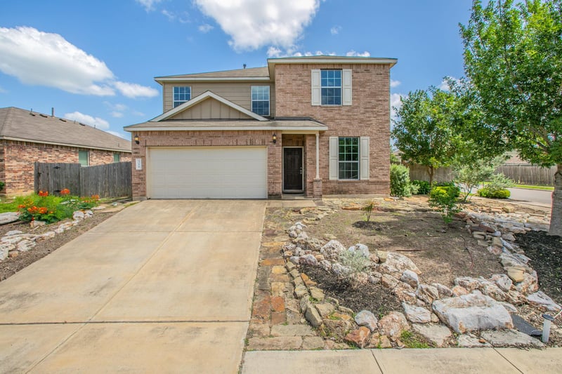 316 Pine Arbol, Buda, TX 78610
