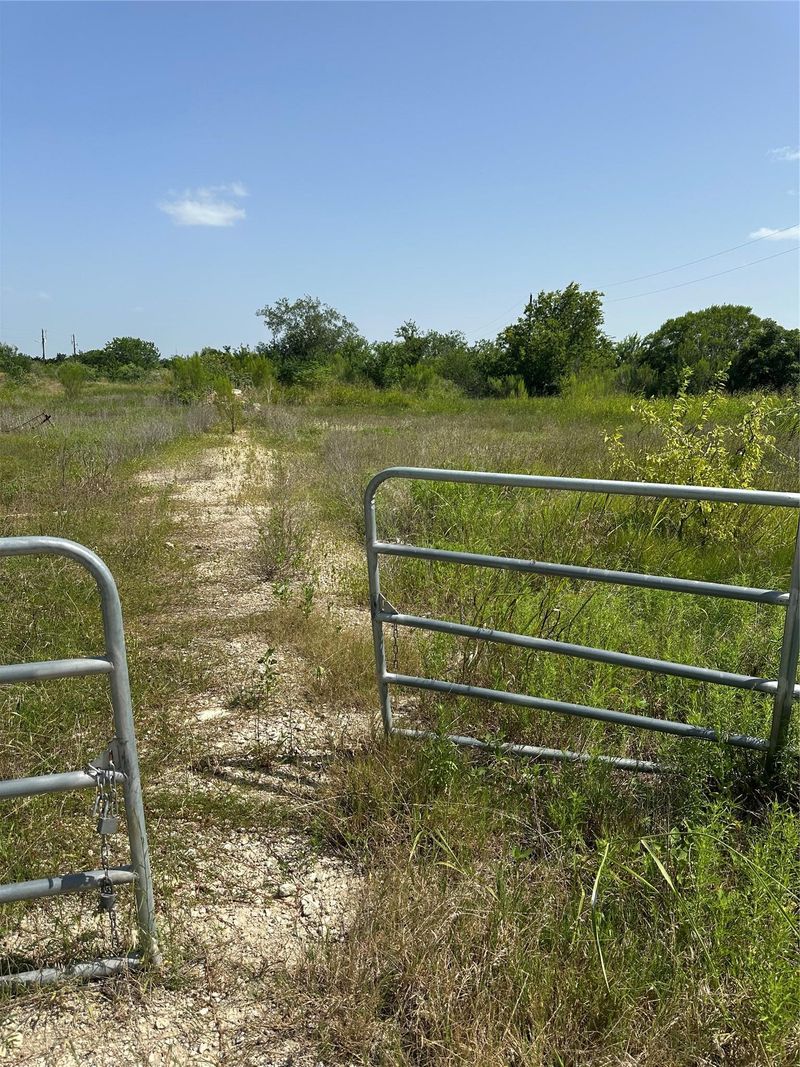 6709 Fm 1327, Austin, TX 78747