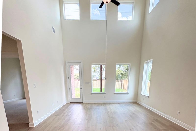 1044 Stonehill DR, Georgetown, TX 78633