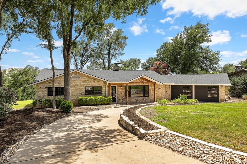 1014 Country Club RD, Georgetown, TX 78628