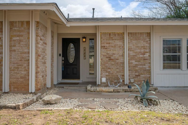 4709 York Hill DR, Austin, TX 78723