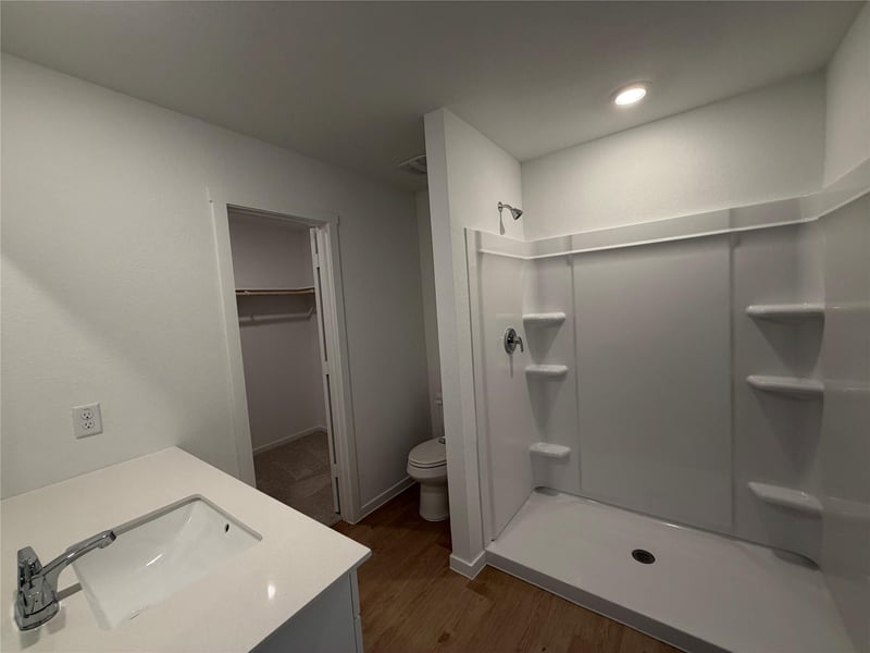 108 Twins TRL, Hutto, TX 78634