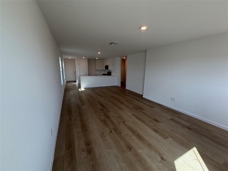 309 Rockies RD, Hutto, TX 78634