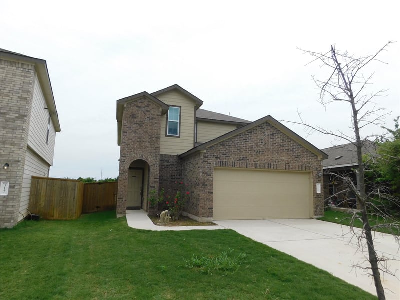 321 W Bronco Billy DR, Jarrell, TX 76537