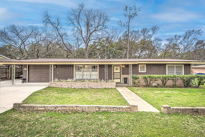 5304 Bedford, Kingsland, TX 78639