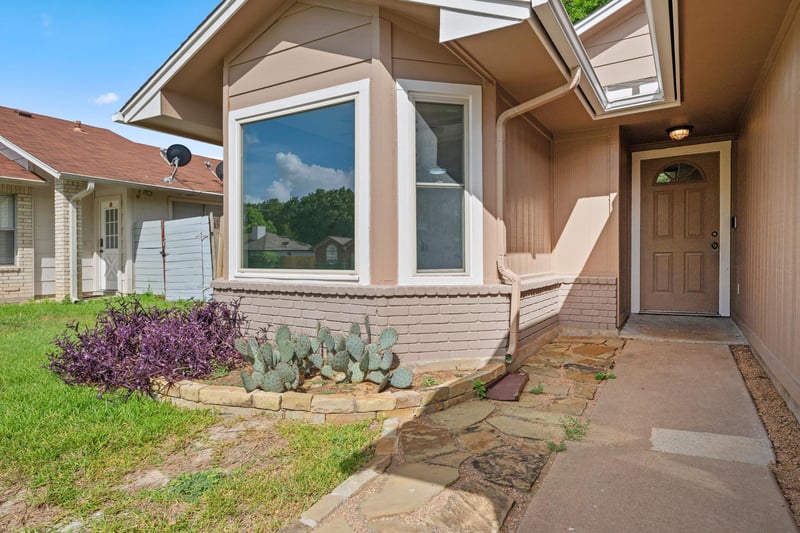 16308 Parkway DR, Pflugerville, TX 78660