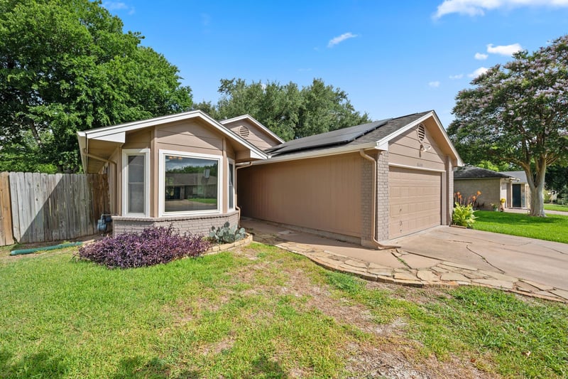 16308 Parkway DR, Pflugerville, TX 78660