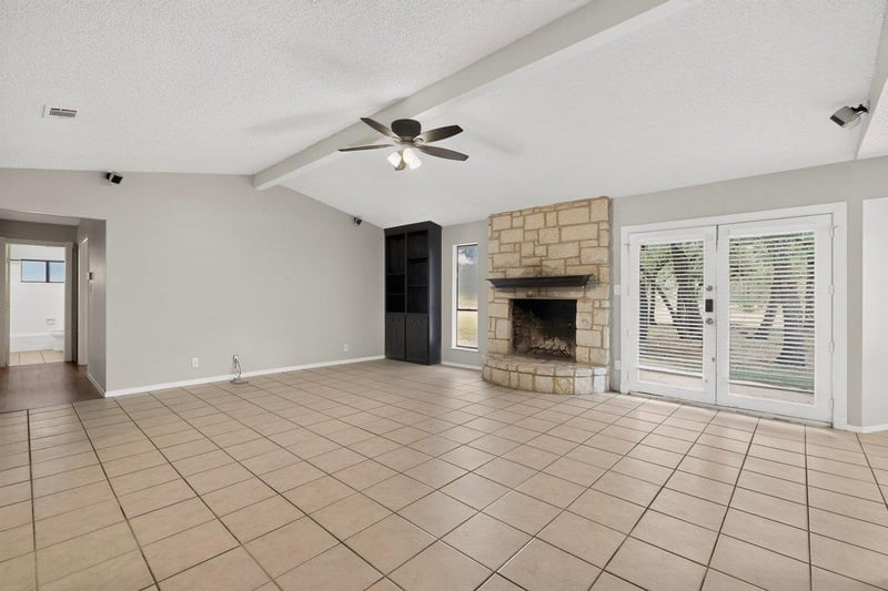 1002 Adventure LN, Cedar Park, TX 78613