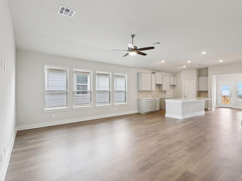 1556 Zion DR, New Braunfels, TX 78132