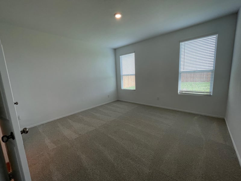 199 Seabreeze ST, Kyle, TX 78640