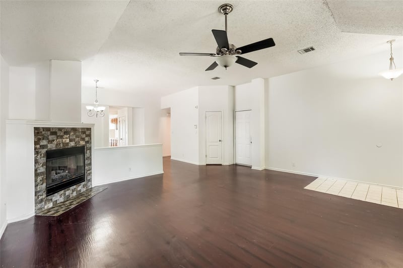 20801 Trotters LN, Pflugerville, TX 78660