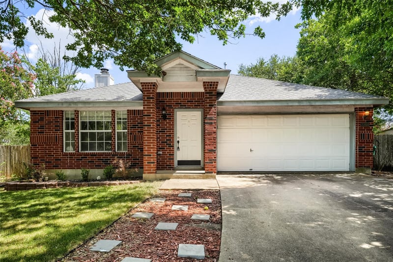 20801 Trotters LN, Pflugerville, TX 78660
