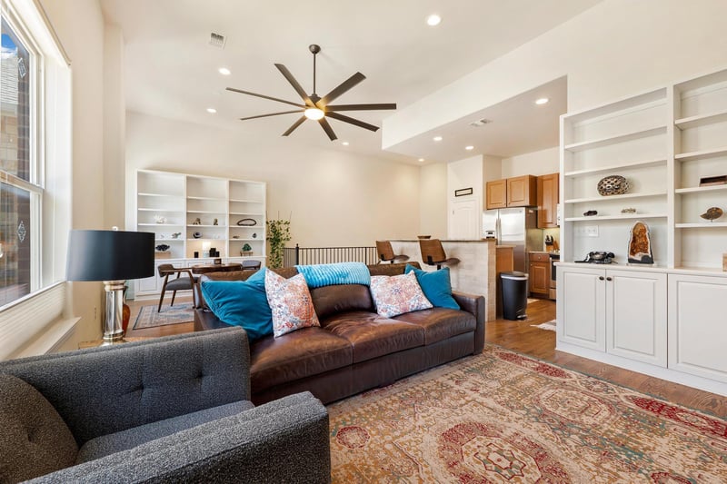 1215 Haven LN #102, Georgetown, TX 78626