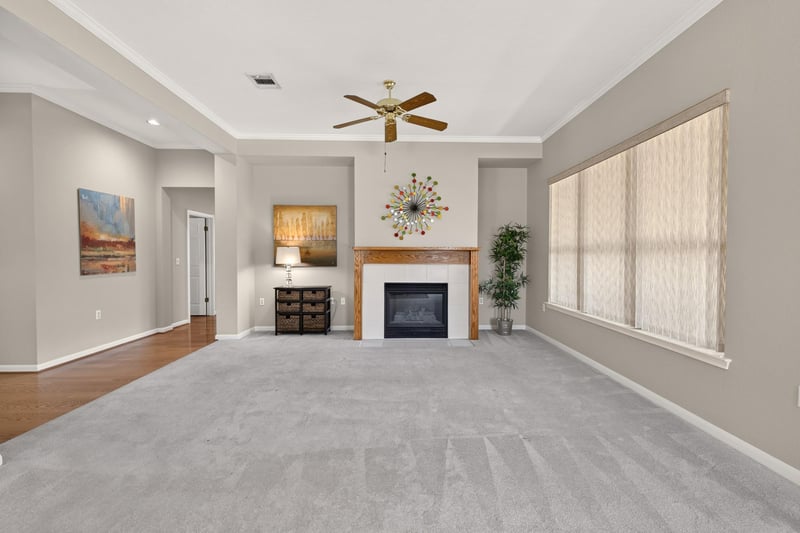 201 Whispering Wind DR, Georgetown, TX 78633