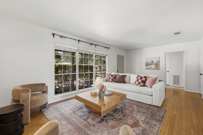 1609 Larkwood DR, Austin, TX 78723