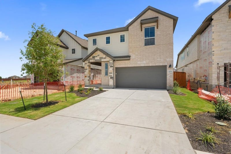 104 Balboa Dr, Liberty Hill, TX 78642