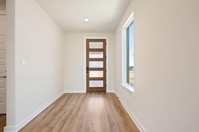 104 Balboa Dr, Liberty Hill, TX 78642