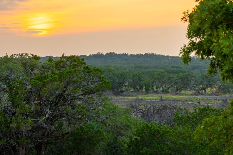 3 Shilo CIR, Wimberley, TX 78676