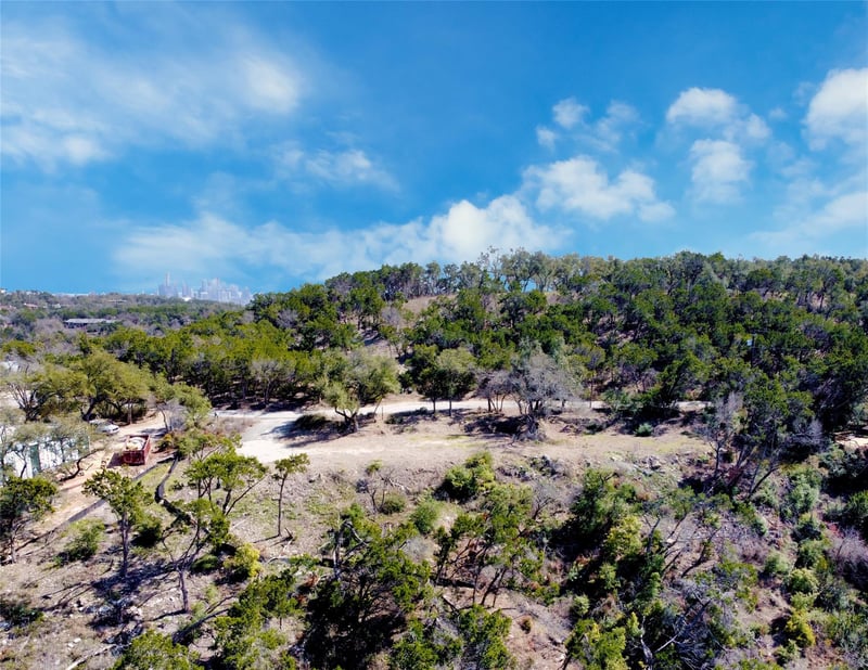 5 Little Bend DR, West Lake Hills, TX 78746