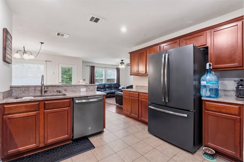 18512 Great Falls DR, Manor, TX 78653