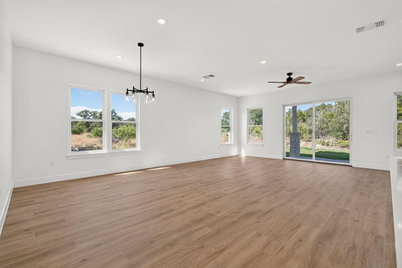 1713 Whitetail Rd, Horseshoe Bay, TX 78657