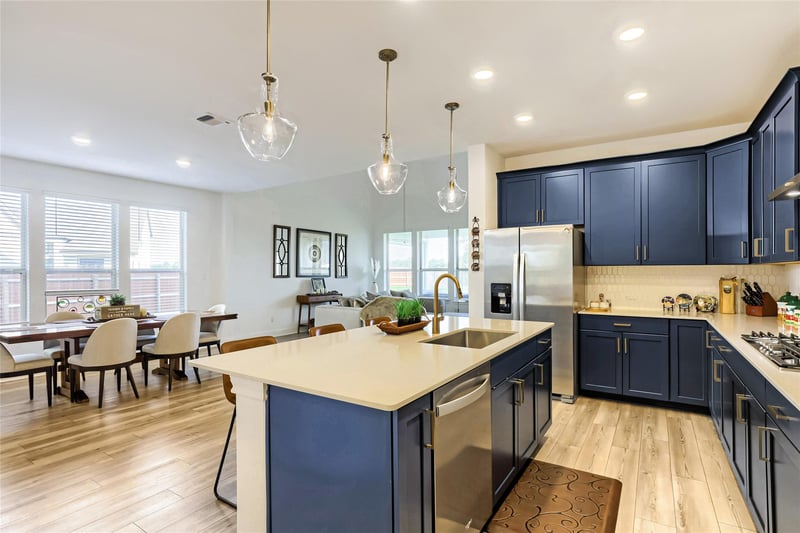 237 Redonda DR, Liberty Hill, TX 78642