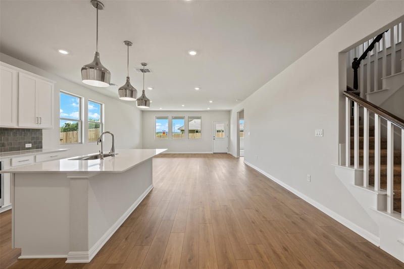 283 Crater Lake DR, Dripping Springs, TX 78620