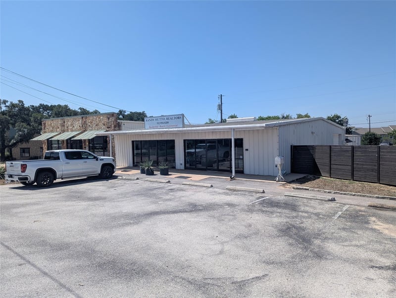 709 A - B and 711B Hwy 290 Hw, Dripping Springs, TX 78620