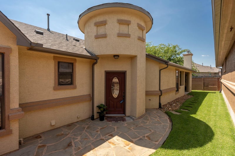 4332 Teravista Club DR #37, Round Rock, TX 78665