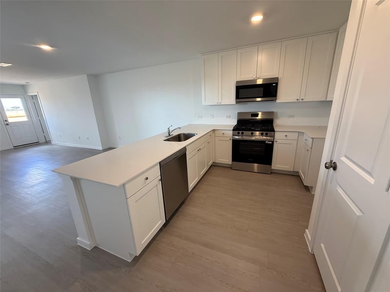 252 Mets Way, Hutto, TX 78634