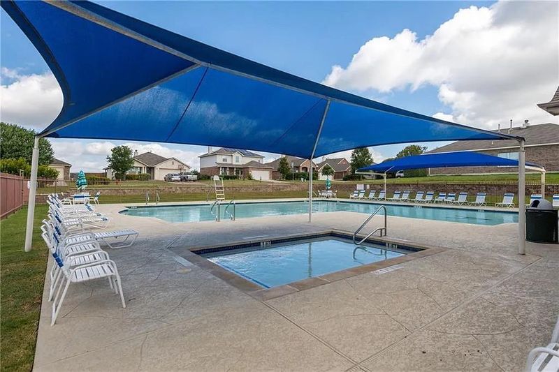 1941 Amberwood Loop, Kyle, TX 78640