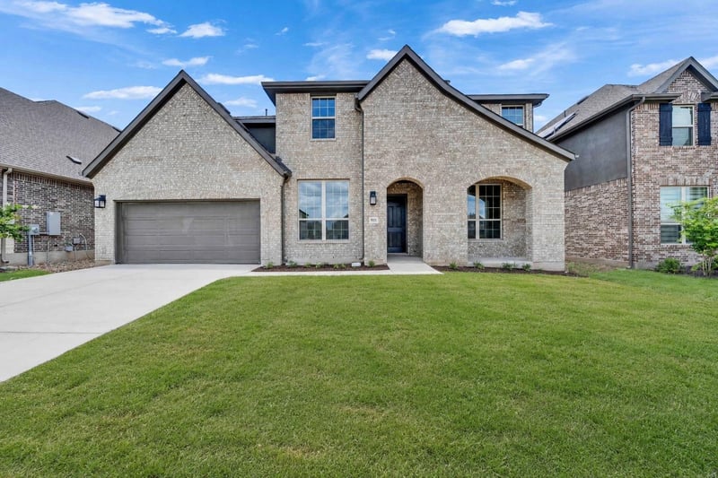 933 Landing LN, Leander, TX 78641