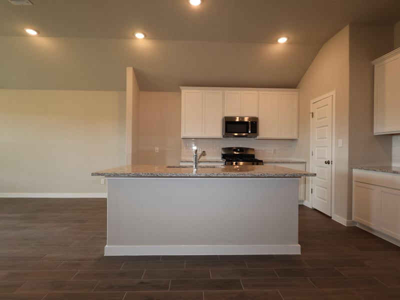 10209 Majestic Hawk Way, Buda, TX 78610