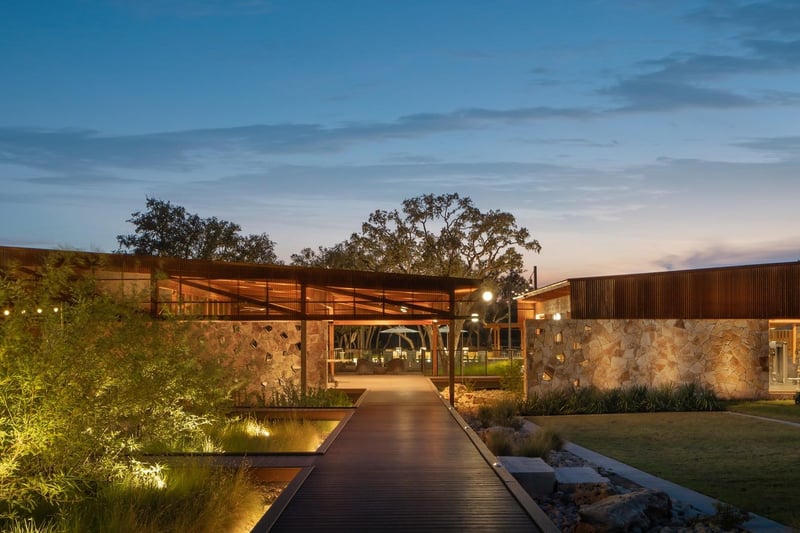 408 River Overlook RD, Georgetown, TX 78628