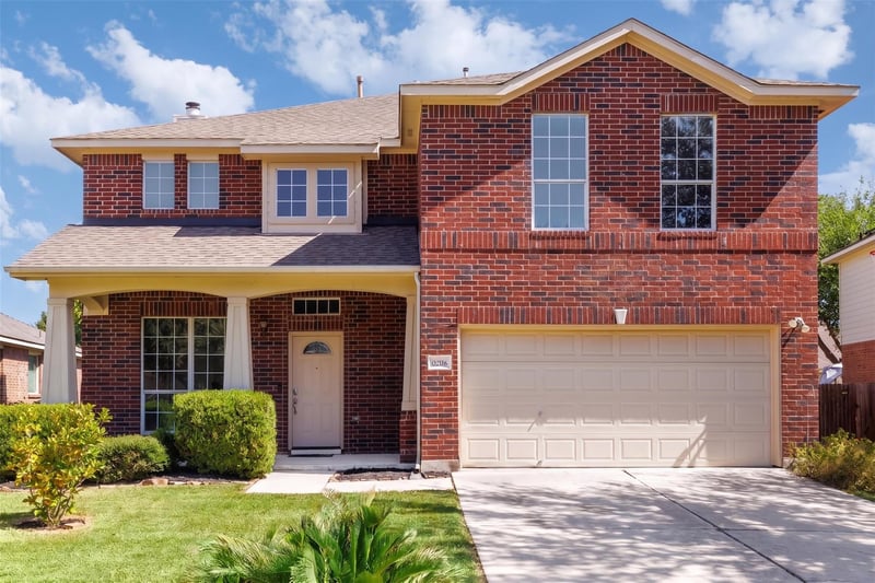20516 Farm Pond LN, Pflugerville, TX 78660