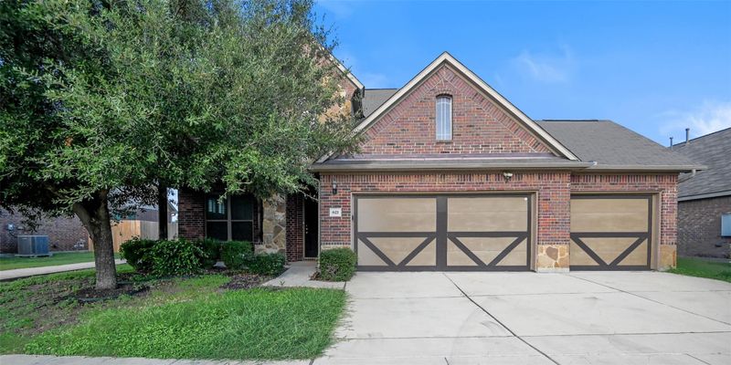 621 Hot Spring VLY, Buda, TX 78610