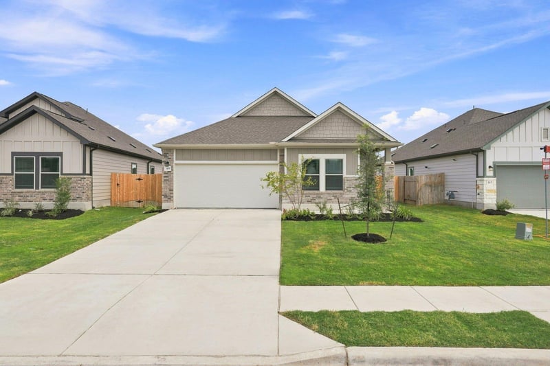 149 Ayres Horn, Cedar Creek, TX 78612
