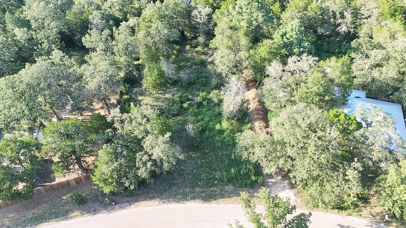 000 Flint Ridge ST, Bastrop, TX 78602