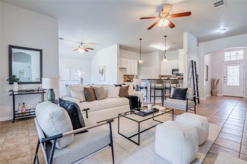 813 Kingston Lacy BLVD, Pflugerville, TX 78660