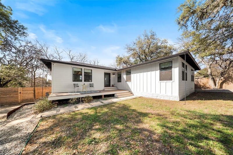 7702 Wynne LN, Austin, TX 78745