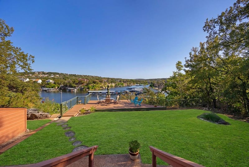 707 Cat Hollow Club DR, Spicewood, TX 78669