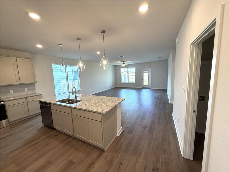 254 Gus Loop, Jarrell, TX 78626